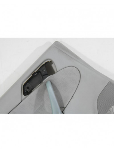 Recambio de guarnecido puerta trasera izquierda para mercedes-benz clase c (w203) c 220 cdi (203.006) referencia OEM IAM