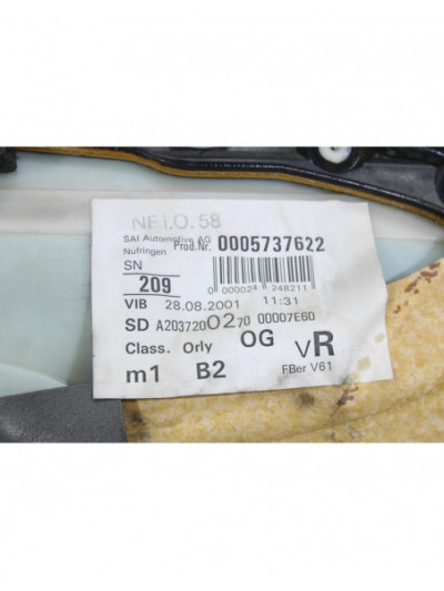 Guarnecido puerta delantera derecha MERCEDES-BENZ CLASE C C 220 CDI 2001