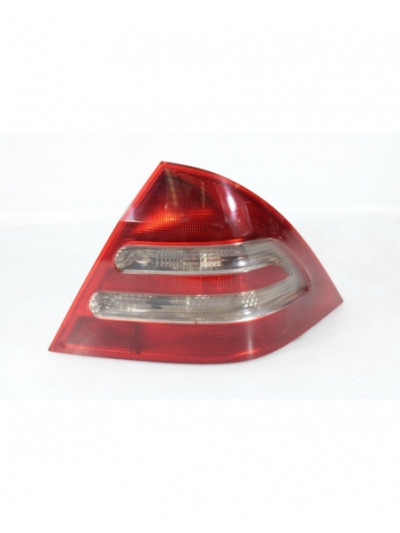 Recambio de piloto trasero derecho para mercedes-benz clase c (w203) c 220 cdi (203.006) referencia OEM IAM