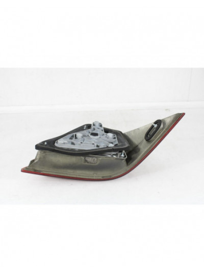 Recambio de piloto trasero izquierdo para mercedes-benz clase c (w203) c 220 cdi (203.006) referencia OEM IAM