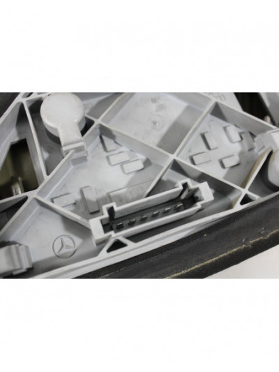 Recambio de piloto trasero izquierdo para mercedes-benz clase c (w203) c 220 cdi (203.006) referencia OEM IAM