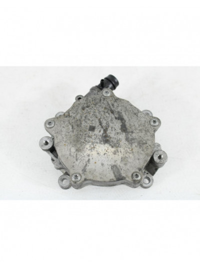 Recambio de depresor freno / bomba vacio para mercedes-benz clase cla (w117) cla 180 (117.342) referencia OEM IAM A2701800901