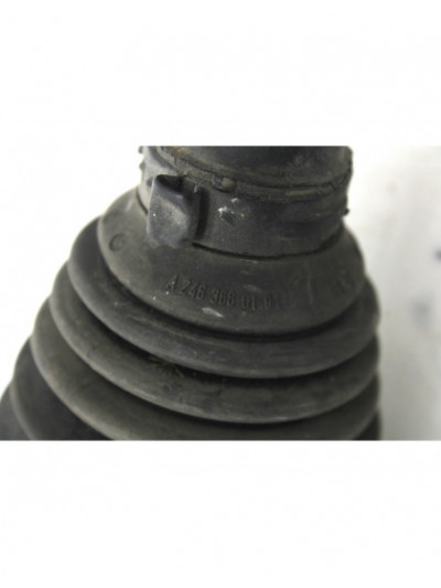 Transmision delantera izquierda MERCEDES-BENZ CLA Coupé CLA 180 2015