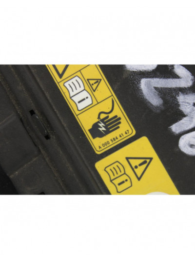 Recambio de panel frontal para mercedes-benz cla coupé (c117) cla 180 (117.342) referencia OEM IAM A2466200234