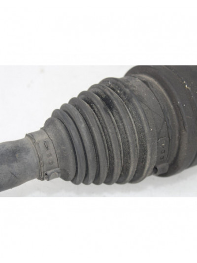 Transmision delantera derecha MERCEDES-BENZ CLA Coupé CLA 180 2015