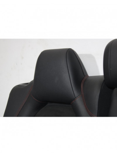 Asientos traseros MERCEDES-BENZ CLA Coupé CLA 180 2015