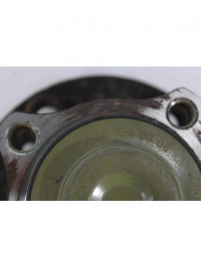 Recambio de buje para mercedes-benz cla coupé (c117) cla 180 (117.342) referencia OEM IAM A2463340006T.I