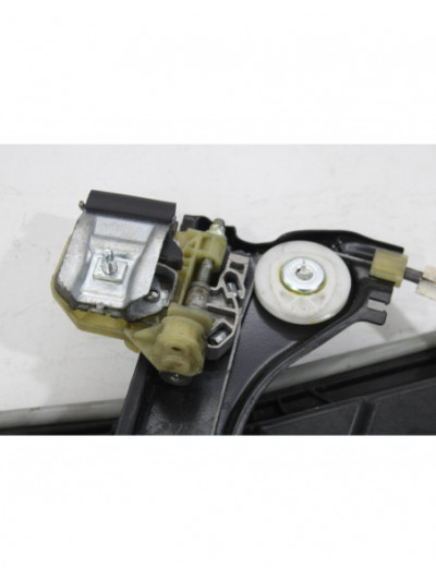 Recambio de elevalunas delantero izquierdo para mercedes-benz cla coupé (c117) cla 180 (117.342) referencia OEM IAM A1175400805