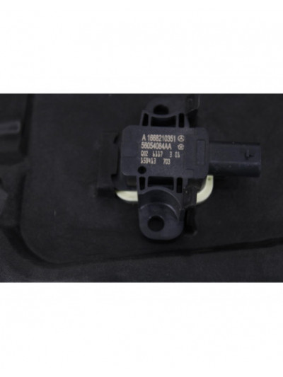 Recambio de elevalunas delantero izquierdo para mercedes-benz cla coupé (c117) cla 180 (117.342) referencia OEM IAM A1175400805