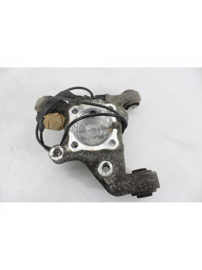 Recambio de mangueta trasera derecha para mercedes-benz cla coupé (c117) cla 180 (117.342) referencia OEM IAM 2460406