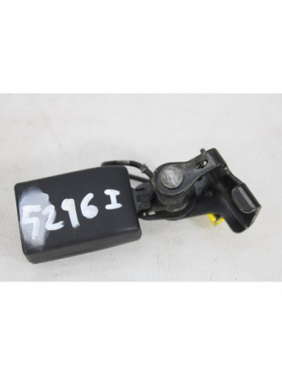 Recambio de anclaje cinturon trasero izquierdo para mercedes-benz cla coupé (c117) cla 180 (117.342) referencia OEM IAM A1768600