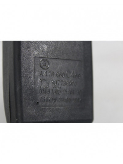 Recambio de anclaje cinturon trasero derecho para mercedes-benz cla coupé (c117) cla 180 (117.342) referencia OEM IAM A176860046