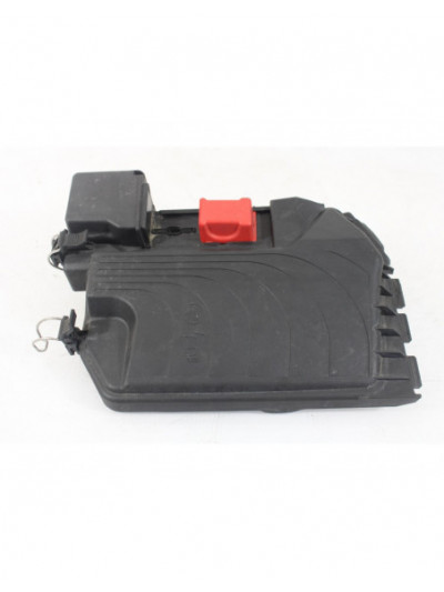 Recambio de tapa bateria para mercedes-benz cla coupé (c117) cla 180 (117.342) referencia OEM IAM A2465400182