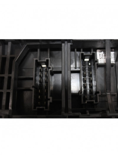 Recambio de caja reles / fusibles para mercedes-benz cla coupé (c117) cla 180 (117.342) referencia OEM IAM A2465400340