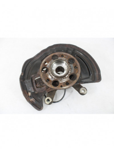 Recambio de mangueta delantera derecha para mercedes-benz cla coupé (c117) cla 180 (117.342) referencia OEM IAM A2464210820