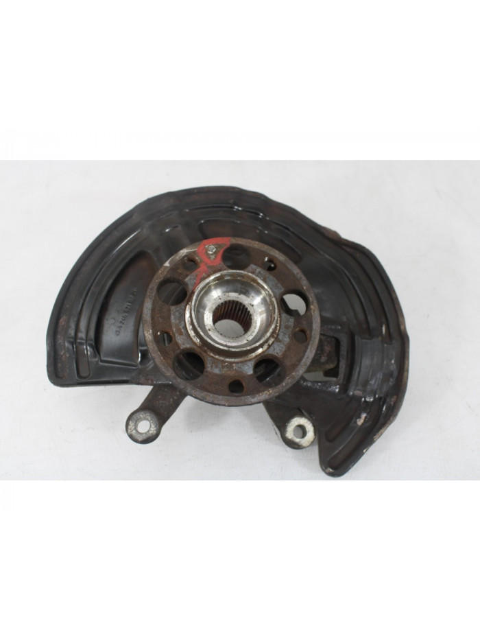 Recambio de mangueta delantera izquierda para mercedes-benz cla coupé (c117) cla 180 (117.342) referencia OEM IAM A2464210720