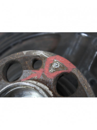 Recambio de mangueta delantera izquierda para mercedes-benz cla coupé (c117) cla 180 (117.342) referencia OEM IAM A2464210720