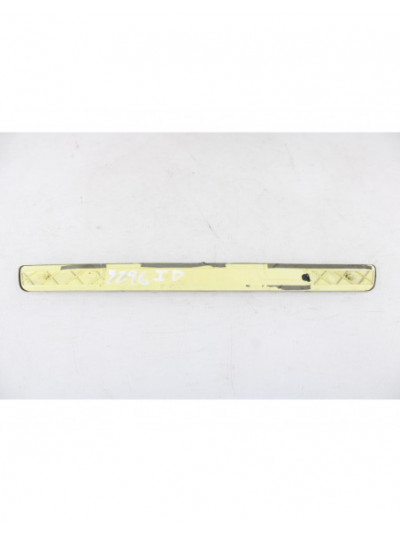 Recambio de moldura para mercedes-benz cla coupé (c117) cla 180 (117.342) referencia OEM IAM A2466805300