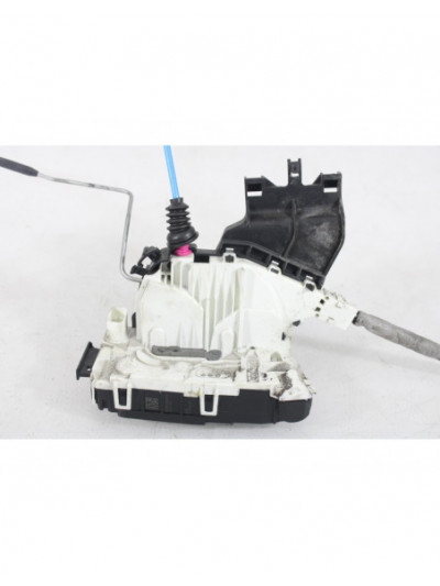 Recambio de cerradura puerta trasera derecha para mercedes-benz cla coupé (c117) cla 180 (117.342) referencia OEM IAM A117732020