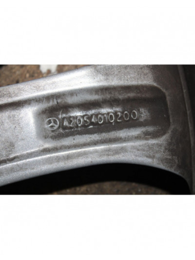 Recambio de llanta para mercedes-benz clase c (w204) familiar 200 t cdi (204.207) referencia OEM IAM 4353/2