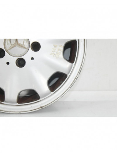 Recambio de llanta para mercedes-benz clase e (w210) e 300 d (210.020) referencia OEM IAM 2104010102/4