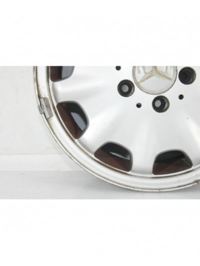 Recambio de llanta para mercedes-benz clase e (w210) e 300 d (210.020) referencia OEM IAM 2104010102/4