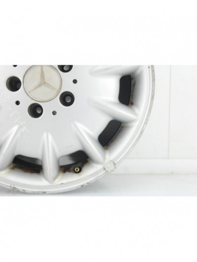 Recambio de llanta para mercedes-benz clase e (w210) e 300 d (210.020) referencia OEM IAM 2104011202/1