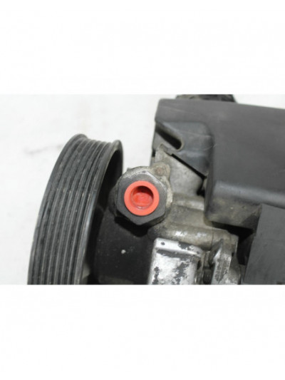 Bomba dirección MERCEDES-BENZ CLASE C  FAMILIAR 200 T CDI 2008