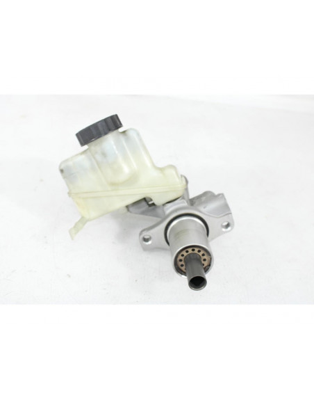 Recambio de bomba freno para mercedes-benz clase c (w204) c 220 cdi (204.008) referencia OEM IAM A2041300002