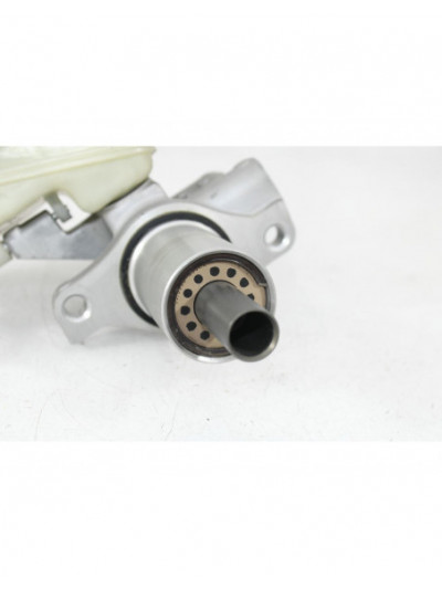 Recambio de bomba freno para mercedes-benz clase c (w204) c 220 cdi (204.008) referencia OEM IAM A2041300002