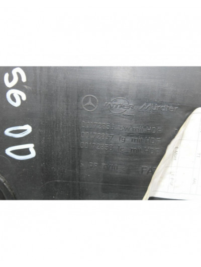 Guarnecido puerta delantera derecha MERCEDES-BENZ CLASE C C 220 CDI 2007