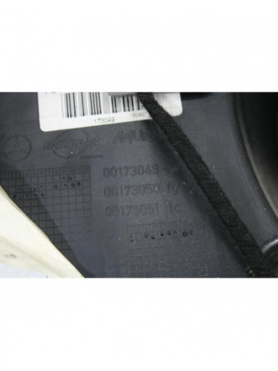 Guarnecido puerta trasera derecha MERCEDES-BENZ CLASE C C 220 CDI 2007