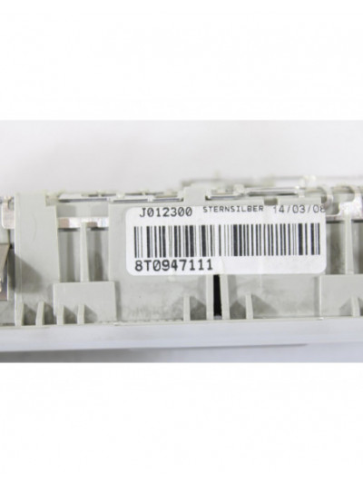 Recambio de luz interior para audi a4 ber. (b8) básico referencia OEM IAM 8T0947111