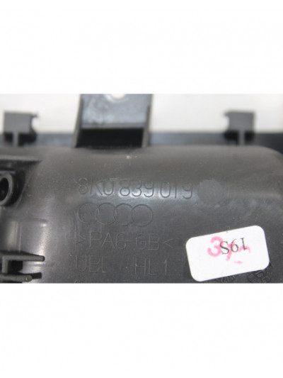 Maneta interior trasera izquierda AUDI A4 BER. Básico 2008