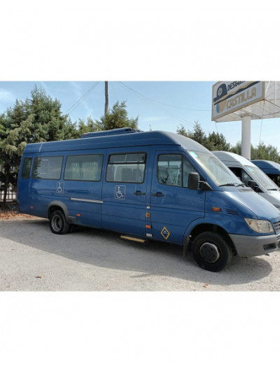 mercedes-benz sprinter 02.00  caja cerrada, techo elevado del año 2006