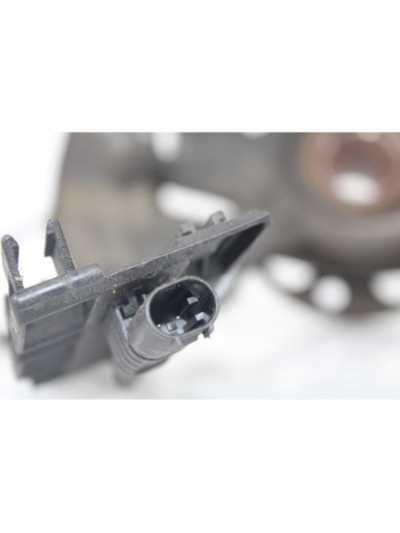 Recambio de mangueta delantera izquierda para mercedes-benz clase cla (w117) cla 180 (117.342) referencia OEM IAM 3816D.I.