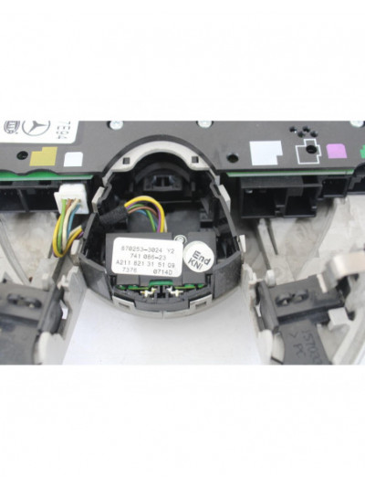 Recambio de luz techo para mercedes-benz clase cls (w219) 320 cdi (219.322) referencia OEM IAM A2198201201