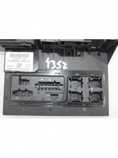 Recambio de caja reles / fusibles para mercedes-benz clase cls (w219) 320 cdi (219.322) referencia OEM IAM 2115457701
