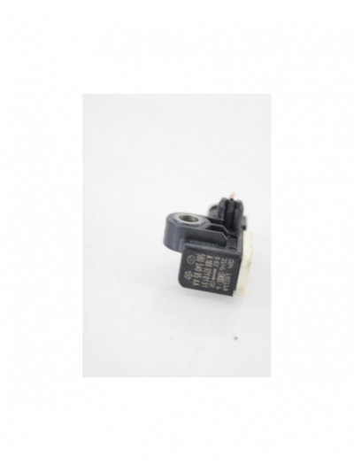 Recambio de sensor impacto para mercedes-benz clase cla (w117) cla 180 (117.342) referencia OEM IAM A1668210151