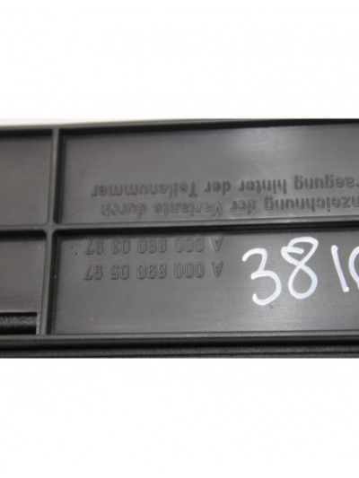 Recambio de triangulo emergencias para mercedes-benz clase cla (w117) cla 180 (117.342) referencia OEM IAM A0008900597