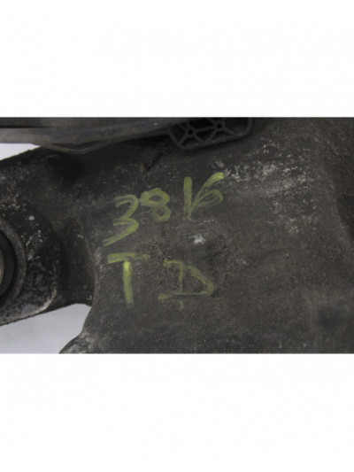 Recambio de mangueta trasera derecha para mercedes-benz clase cla (w117) cla 180 (117.342) referencia OEM IAM 3816T.D