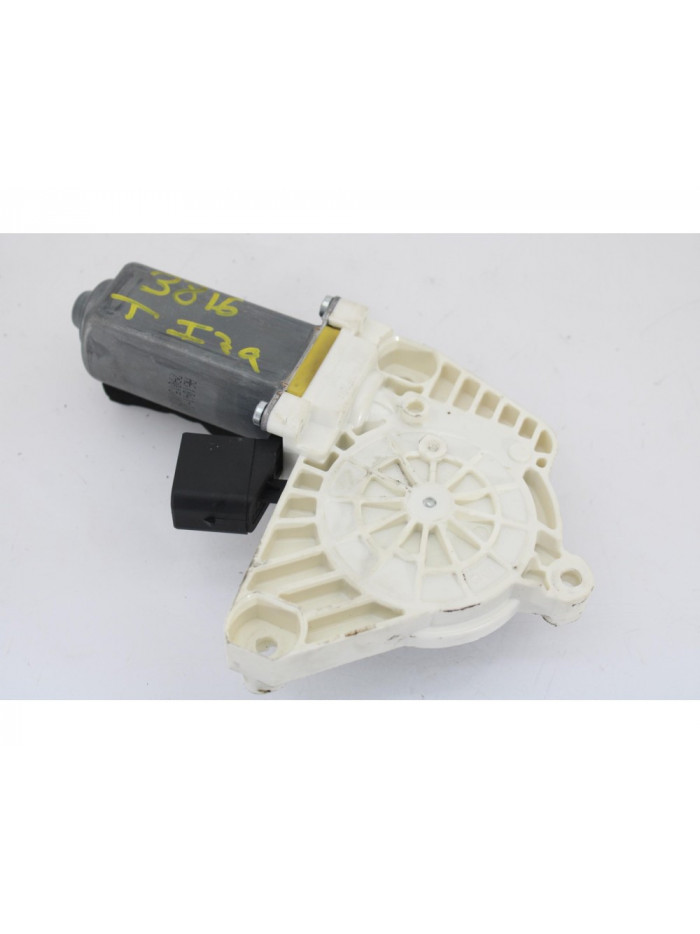 Recambio de motor elevalunas trasero izquierdo para mercedes-benz clase cla (w117) cla 180 (117.342) referencia OEM IAM 05360106
