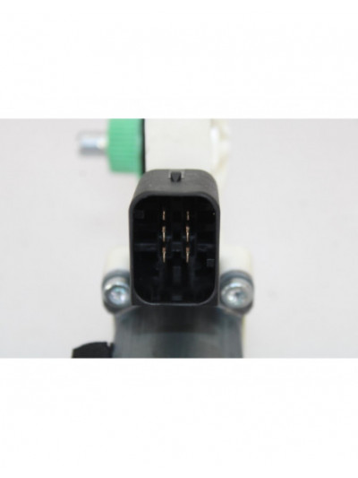 Motor elevalunas trasero derecho MERCEDES-BENZ CLASE CLA CLA 180 2015