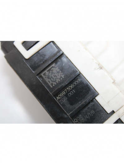 Recambio de cerradura puerta trasera derecha para mercedes-benz clase cla (w117) cla 180 (117.342) referencia OEM IAM A099730600