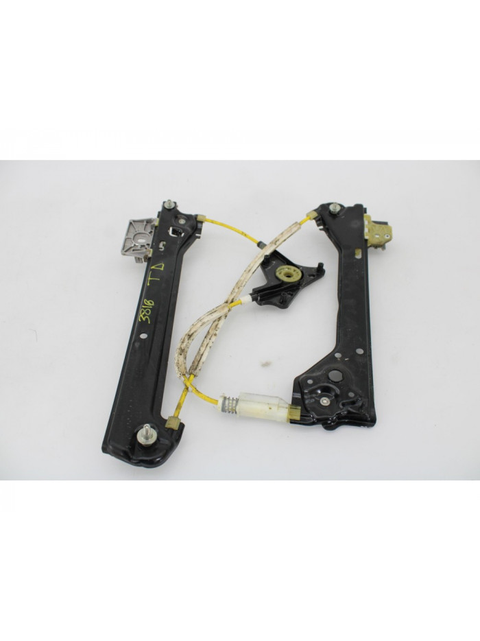 Recambio de elevalunas trasero derecho para mercedes-benz clase cla (w117) cla 180 (117.342) referencia OEM IAM 935670102