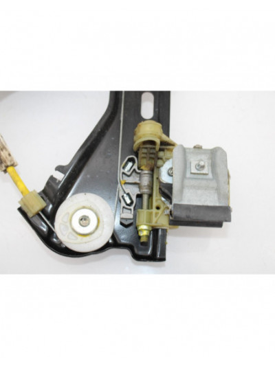 Recambio de elevalunas trasero derecho para mercedes-benz clase cla (w117) cla 180 (117.342) referencia OEM IAM 935670102