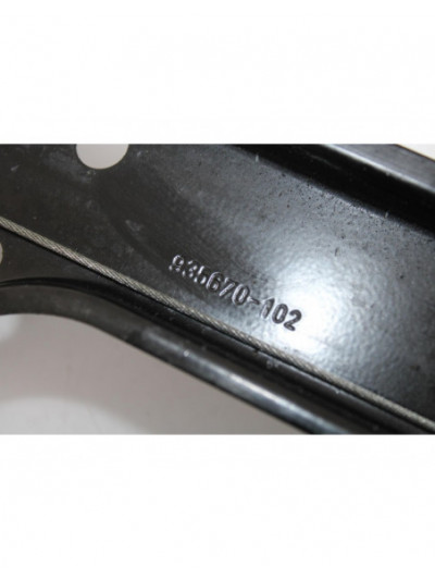 Recambio de elevalunas trasero derecho para mercedes-benz clase cla (w117) cla 180 (117.342) referencia OEM IAM 935670102