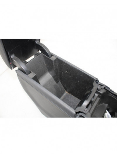 Recambio de apoyabrazos central para mercedes-benz clase cla (w117) cla 180 (117.342) referencia OEM IAM A1766801200