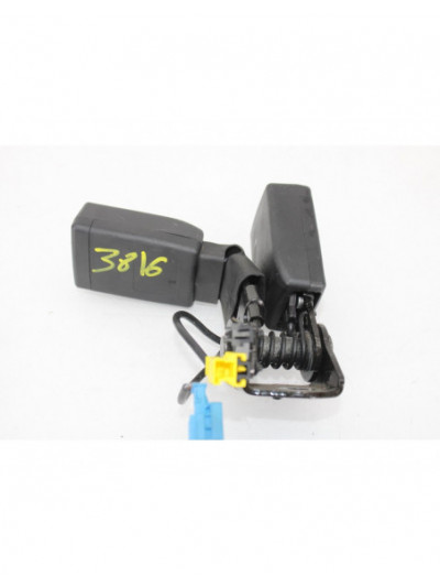 Recambio de anclaje cinturon trasero para mercedes-benz clase cla (w117) cla 180 (117.342) referencia OEM IAM A1768600463