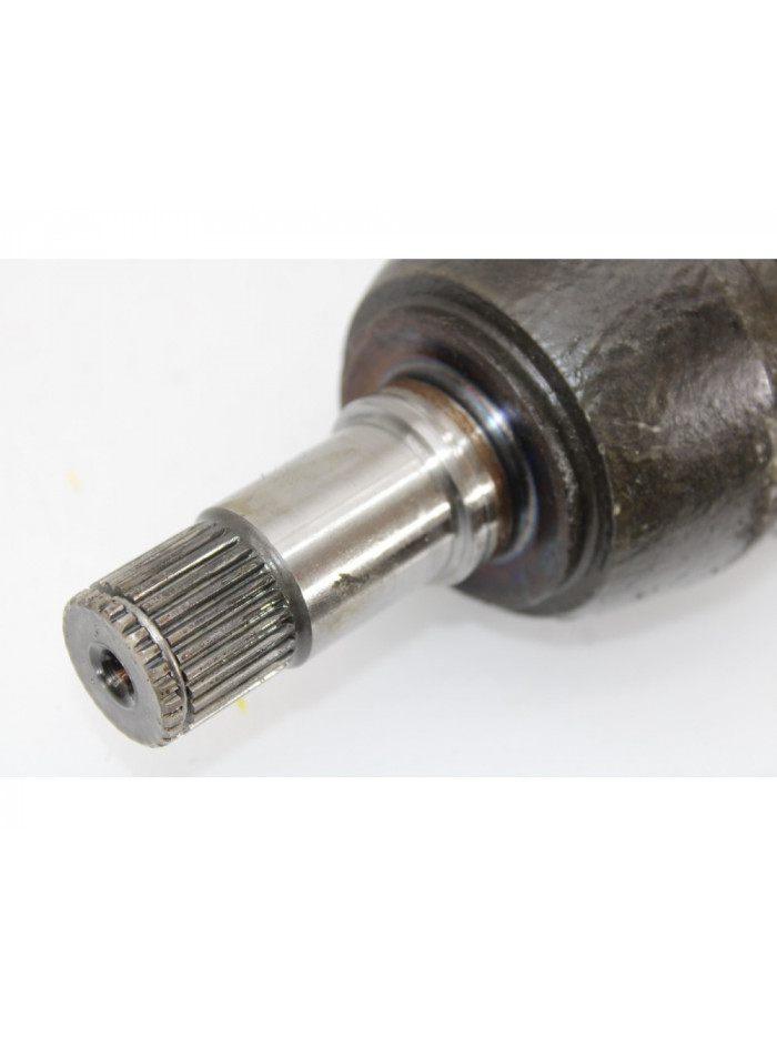 Transmision delantera izquierda MERCEDES-BENZ CLASE CLA CLA 180 2015